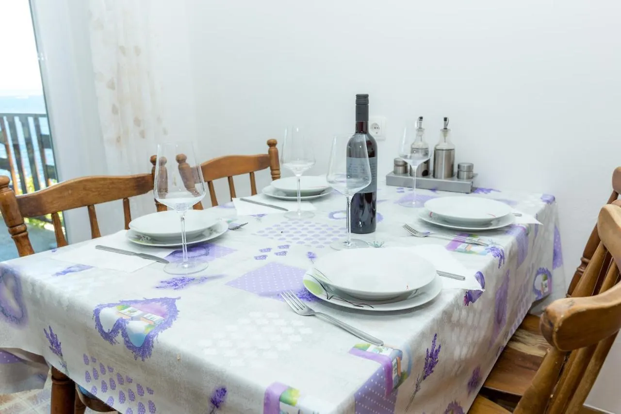 Apartment Juranov Savar